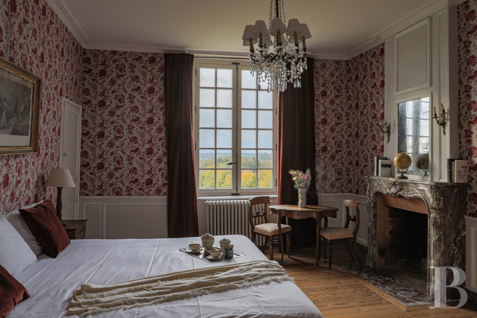 A 17th century chateau dedicated to the splendour of the modern day in Calvados, Normandy - photo  n°21